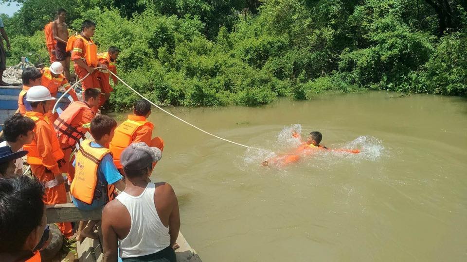 မတၱရာတြင္ စက္ေလွနစ္ျမဳပ္၊ ဆရာ ၂ ဦးအပါအ၀င္ ၃ ဦးေပ်ာက္ဆံုး