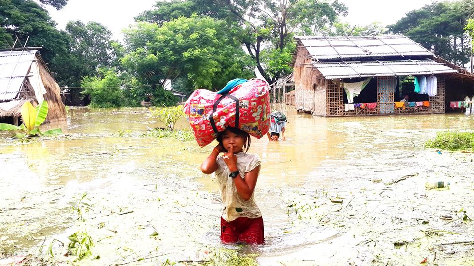 တိုင္းႏွင့္ျပည္နယ္ ၆ ခုတြင္ လူေပါင္းတသိန္းေက်ာ္ ေရေဘးသင့္