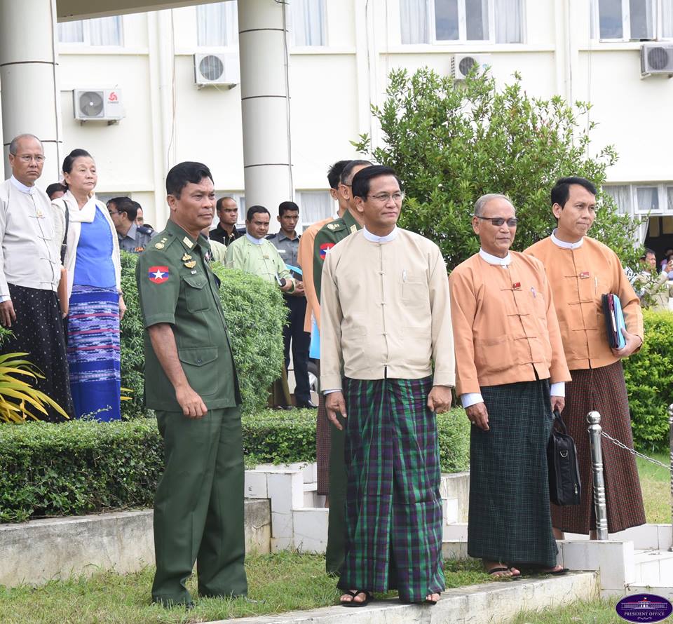 ဆႏၵျပမႈမ်ားကို အဓိက႐ုဏ္းအသြင္မေရာက္ေအာင္ ေဆာင္ရြက္ရန္ ဒုသမၼတညႊန္ၾကား