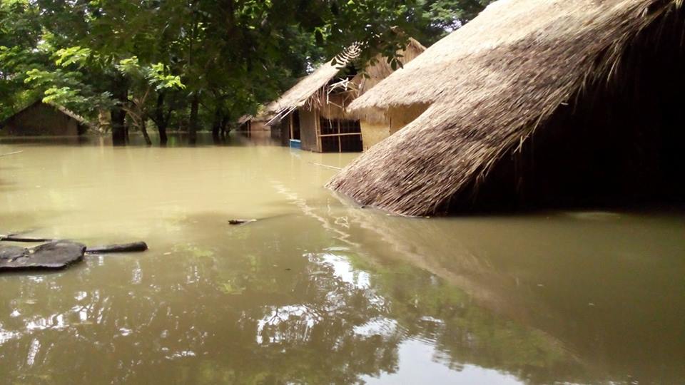 ဧရာဝတီျမစ္ေရတက္မႈေၾကာင့္ မိုးညိဳတြင္ စာသင္ေက်ာင္း ၈၁ ေက်ာင္း ေခတၱပိတ္