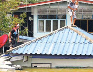 ထိုင္း​ေရလြွႊမ္း​မိုး​မႈ လူ ၈ သန္း​ေက်ာ္ ​ေရ​ေဘး​ဒုကၡ​ေရာက္၊​ ၂၆၉ ဦး​ ​ေသဆံုး​