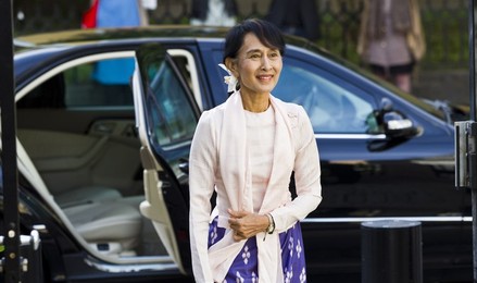 ႏုိင္ငံေတာ္အတုိင္ပင္ခံ တ႐ုတ္ႏုိင္ငံကုိ ၾသဂုတ္ ၁၇ ရက္ေန႔ သြားလည္ပတ္မည္