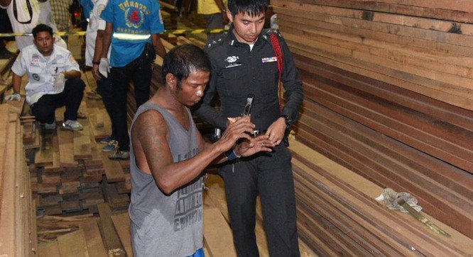 ထိုင္းသစ္စက္႐ုံတြင္ ျမန္မာေရႊ႕ေျပာင္းလုပ္သားတဦး ဓားျဖင့္ထိုးသတ္ခံရ