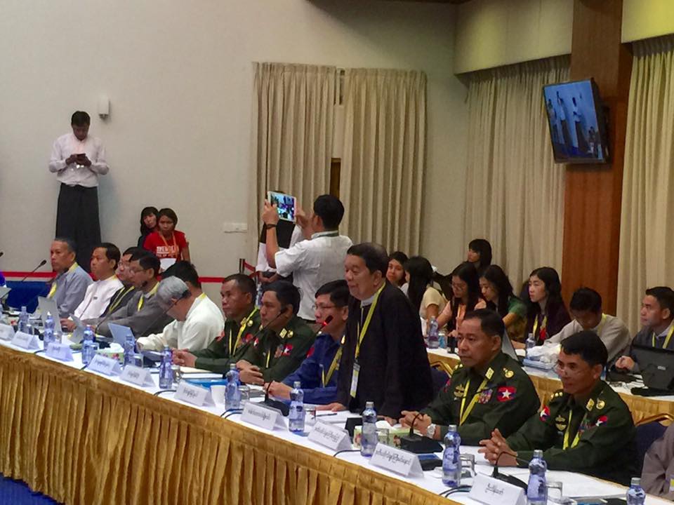 ၂၁ ရာစုပင္လုံ မျဖစ္မေန က်င္းပမည္ဟု ညီလာခံျပင္ဆင္ေရးေကာ္မတီေျပာ