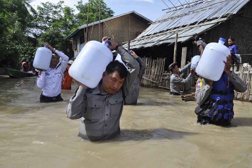 ျမန္မာျပည္သူ ၁၂၀၀ နီးပါးမွာ ရဲတပ္ဖြဲ႔၀င္ ၁ ေယာက္ႏႈန္း တာ၀န္ယူေနရ