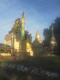 ငလ်င္ေၾကာင့္ စလင္းၿမိဳ႕ ဘုရားေစတီမ်ား ေျမခံ (ဓာတ္ပုံ)