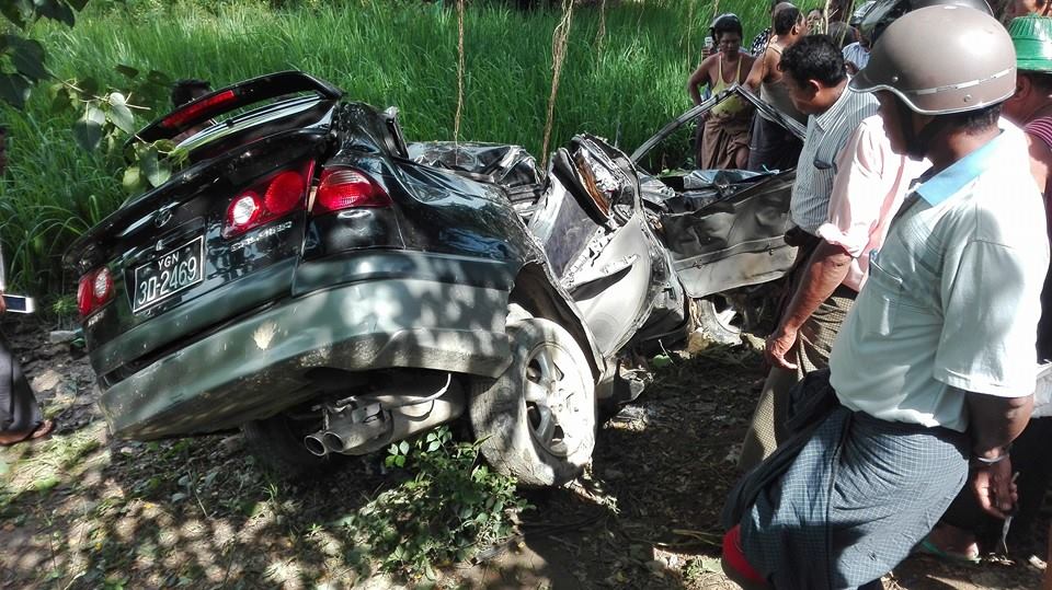 ကညြတ္ကြင္းတြင္ လမ္းေဘးသစ္ပင္ကုိ ကားဝင္တိုက္၊ ၄ ဦး ေသဆံုး