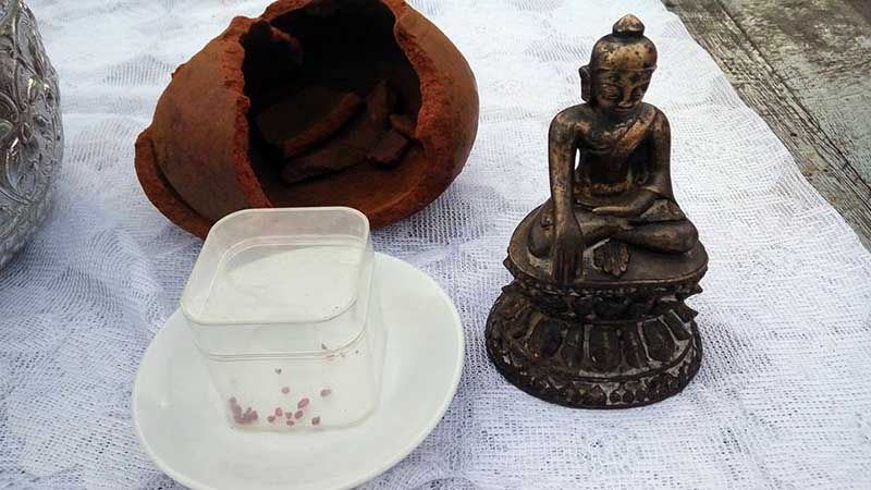 ေတာင္ငူတြင္ လြန္ခဲ့သည့္ႏွစ္ ၅၀၀ ဝန္းက်င္က ေရွးေဟာင္းဘုရားတဆူ ေတြ႔ရွိ