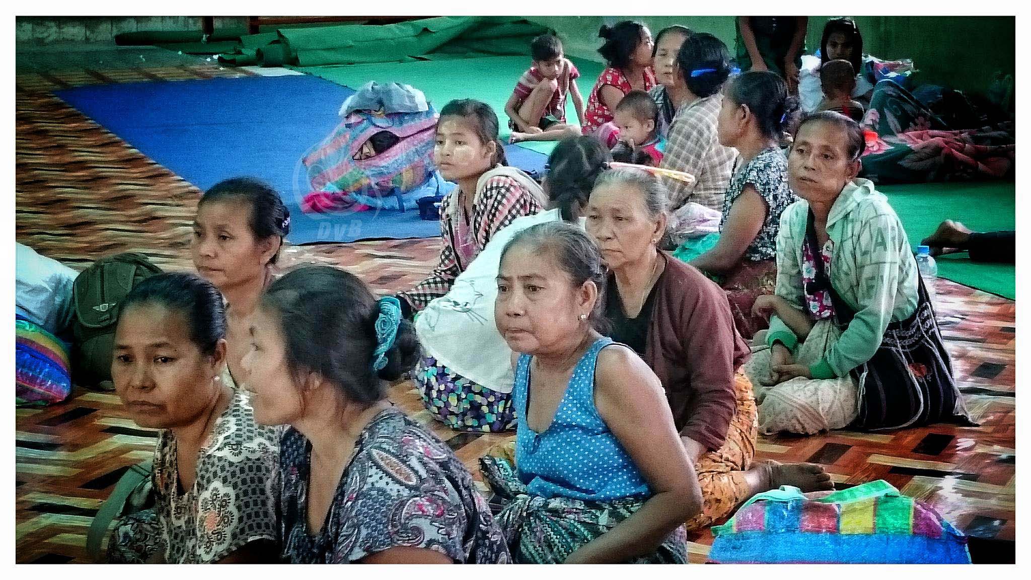 ၿမိဳင္ႀကီးငူေဒသေရာက္ စစ္ေဘးေရွာင္ ဒုကၡသည္မ်ား (ဓာတ္ပံု)