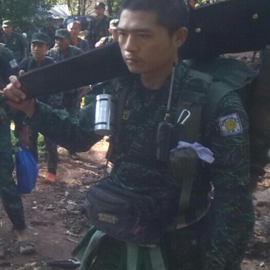 ၿငိမ္းခ်မ္းေရးလမ္းေၾကာင္းေပၚ က်ေနာ္တုိ႔ ပါေအာင္ ဆြဲေခၚတြဲေခၚေပးဖုိ႔လိုတယ္ - ဒီေကဘီေအ