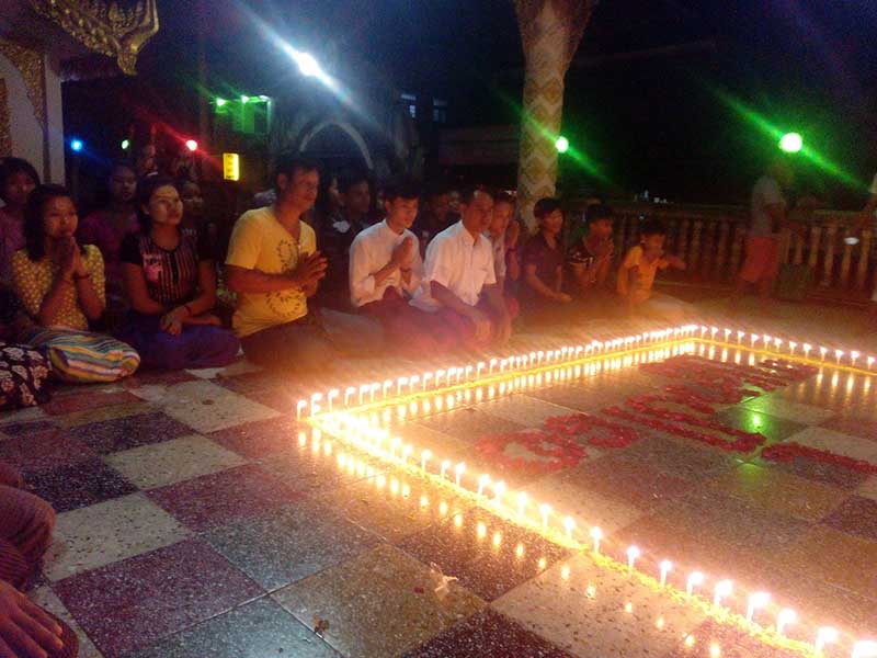 ေဒၚေအာင္ဆန္းစုၾကည္ အျမန္ဆုံးက်န္းမာလာေရး ဆုေတာင္းပြဲျပဳလုပ္