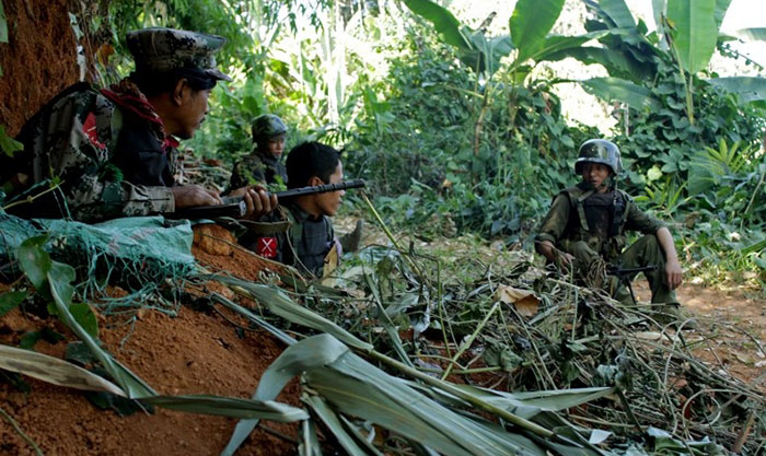 ေကအိုင္ေအစခန္းကို တပ္မေတာ္က တိုက္ေလယာဥ္ ၂ စီးျဖင့္ဗံုးႀကဲ