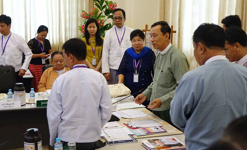 သက္ငယ္မုဒိမ္းမႈကာကြယ္ေရး ေနျပည္ေတာ္တြင္ ေဆြးေႏြး