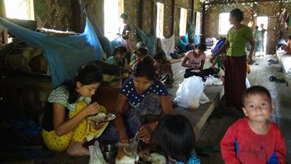 ေမာင္ေတာ အလိုေတာ္ျပည့္ေက်ာင္း ေရာက္႐ွိေနသည့္ ဒုကၡသည္မ်ား ျမင္ကြင္း (ဓာတ္ပုံ)