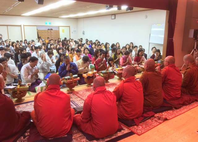ဂ်ပန္ႏိုင္ငံ တိုုက်ိဳၿမိဳ႕က စုေပါင္း မဟာဘံုကထိန္ပြဲေတာ္