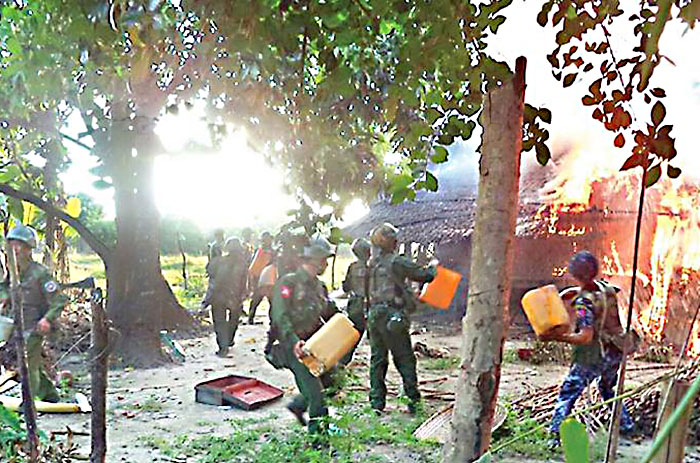 ေမာင္ေတာေက်းရြာမ်ားကို အၾကမ္းဖက္သမားမ်ား မီး႐ိႈ႕ဖ်က္ဆီး၊ ၂၈ ဦး အေသမိ