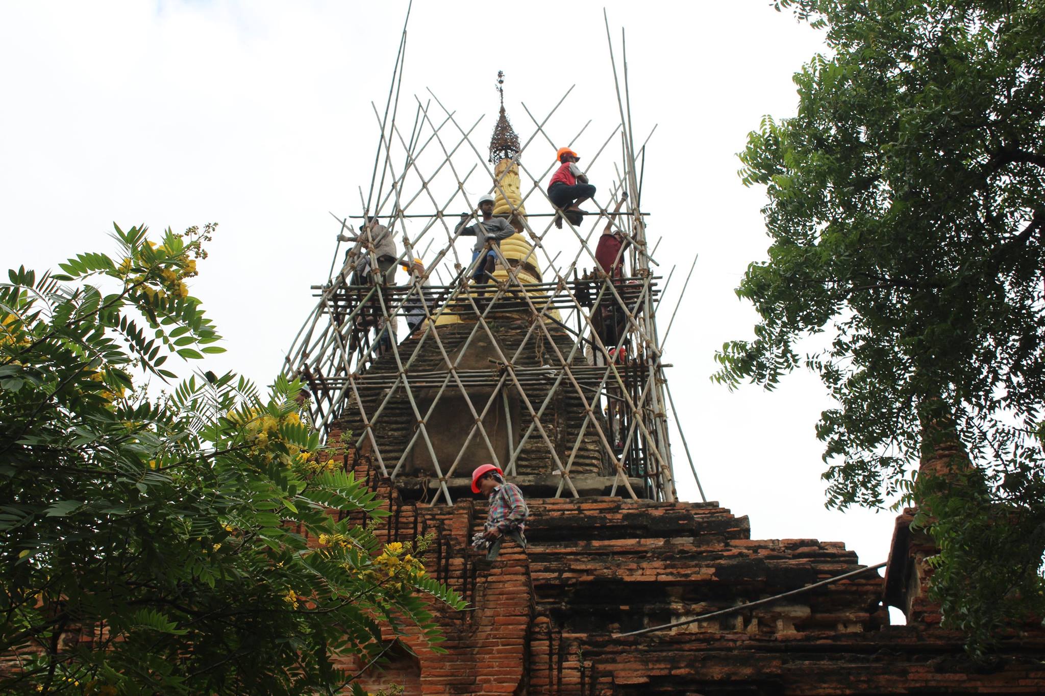 ထီးလုိမင္းလုိ ပုဂံဘုရားကုိ ခြင့္ျပဳခ်က္မယူဘဲ ျပဳျပင္ရင္ အေရးယူမည္ဟု သတိေပး