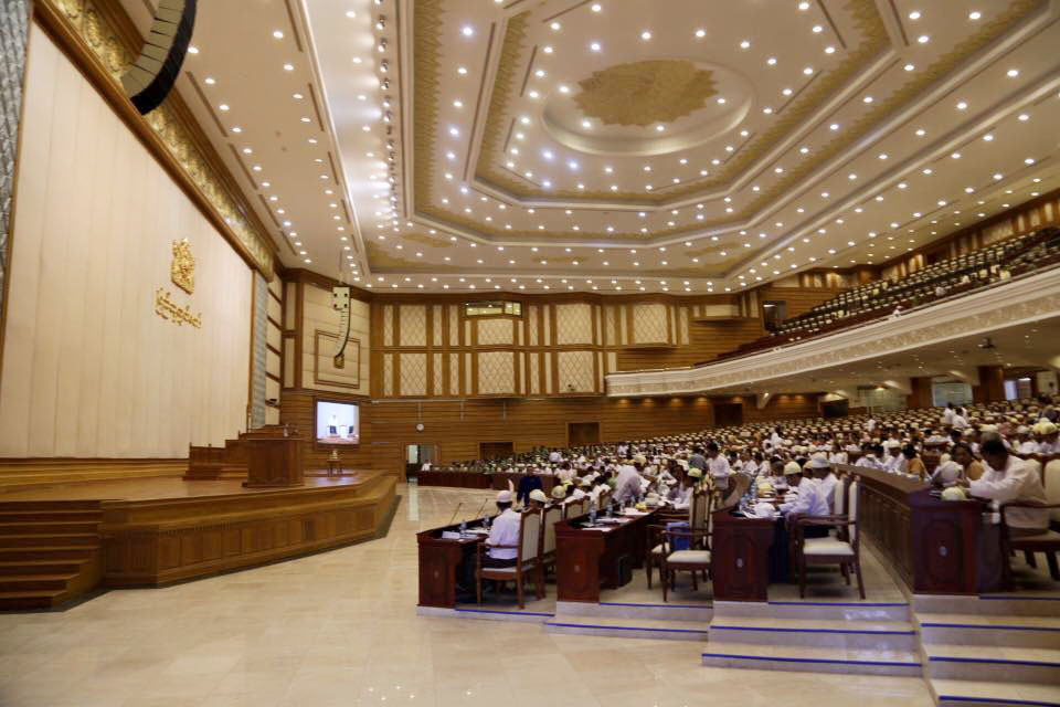 ရပ္ေက်းဥပေဒျပင္ဆင္ၿပီးပါက ပြဲလမ္းသဘင္မ်ား ခြင့္ျပဳခ်က္အဆင့္ဆင့္ ေတာင္းခံရန္မလိုေတာ့