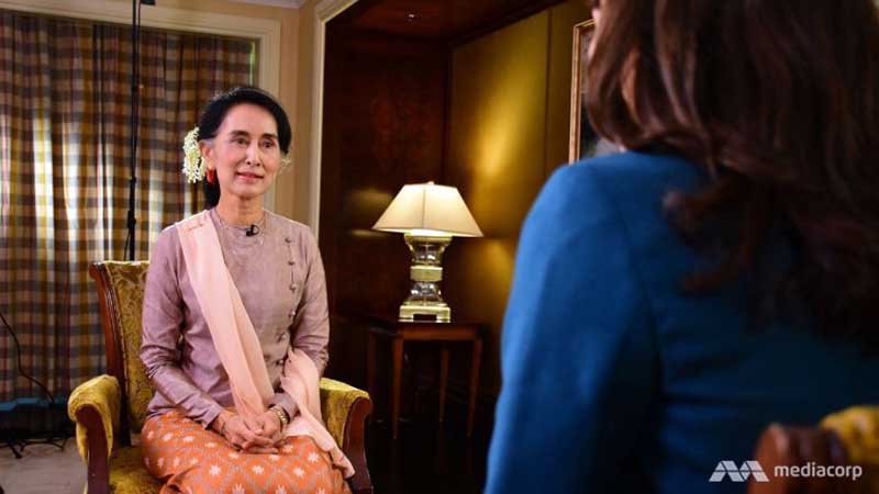 ရခုိင္အေရး ႏုိင္ငံတကာအသုိင္း၀ုိင္းက မွ်မွ်တတ ျမင္ဖုိ႔လုိဟု ေဒၚေအာင္ဆန္းစုၾကည္ေျပာ