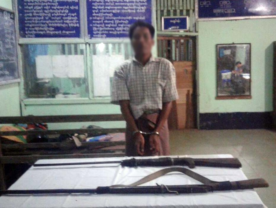 ဆင္ခိုးဂိုဏ္း၀င္ ၁ ဦးကို တူမီးေသနတ္ ၂ လက္ျဖင့္ ထပ္မံဖမ္းမိ