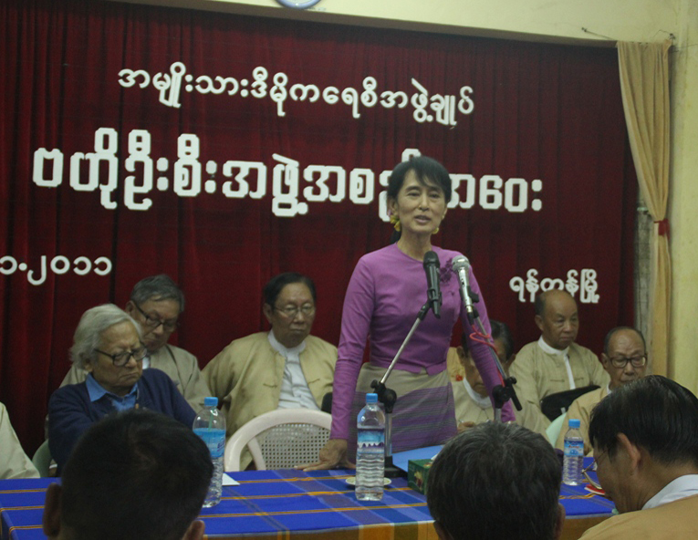 ပါတီမွတ္ပံုတင္ျပီး ေ႐ြးေကာက္ပြဲ၀င္မည္ဟု အမ်ဳိးသားဒီမုိကေရစီအဖြဲ့ခ်ဳပ္ ေၾကညာ