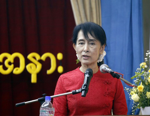 ပညာေရးျမွင့္တင္ရန္ ေဒၚေအာင္ဆန္းစုၾကည္ တုိက္တြန္း