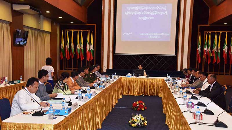ၿငိမ္းခ်မ္းေရးရန္ပံုေငြကိစၥ ရန္ကုန္တြင္ ေတြ႔ဆံုေဆြးေႏြး   (သတင္းဓာတ္ပံု)