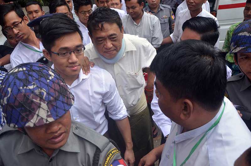 အလဲဗင္း စီအီးအိုႏွင့္ အယ္ဒီတာခ်ဳပ္တို႔ အာမခံရရွိ