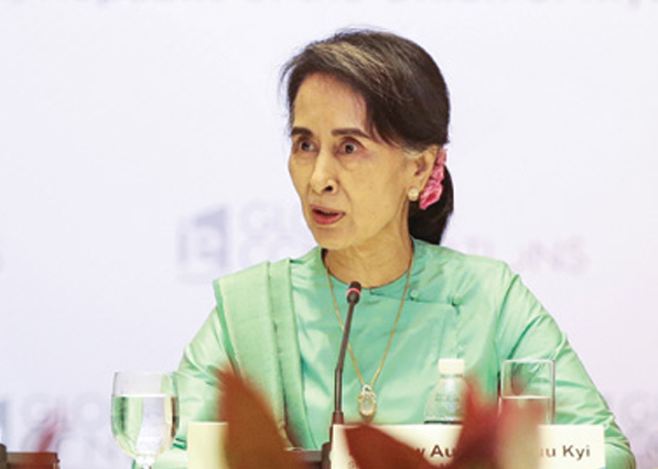 ေဒၚေအာင္ဆန္းစုၾကည္ႏွင့္ ျမန္မာ့စီးပြားေရး ျပဳျပင္ေျပာင္းလဲမႈ