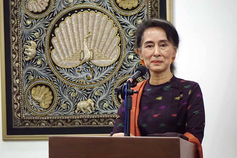ပင္လုံတြင္ျပဳလုပ္မည့္ ျပည္ေထာင္စုေန႔အခမ္းအနား ေဒၚေအာင္ဆန္းစုၾကည္ တက္မည္