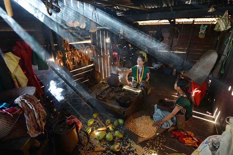 နတ္​မ​ေတာင္​(​ေခၚ)၀ိတုီရိယ​ေတာင္ ၀န္းက်င္႐ႈခင္းအလွသဘာ၀ - (ဓာတ္ပံု)