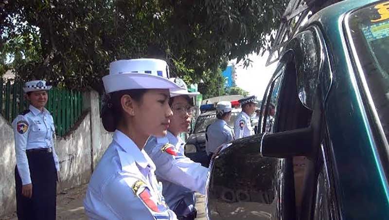 ကားေမာင္းႏွင္စဥ္ ခါးပတ္မပတ္၍ အေရးယူသည့္အမႈေပါင္း ၁၅၀၀ ေက်ာ္ရွိ