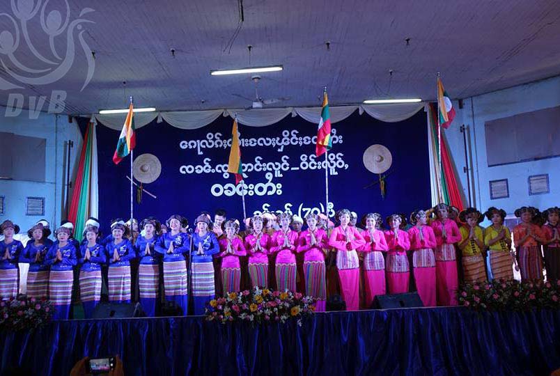 သွ်မ္းအမ်ိဳးသားေန႔ စာေပႏွင့္ယဥ္ေက်းမႈ အခမ္းအနား မႏၲေလးတကၠသိုလ္တြင္ က်င္းပ (ဓာတ္ပံု)