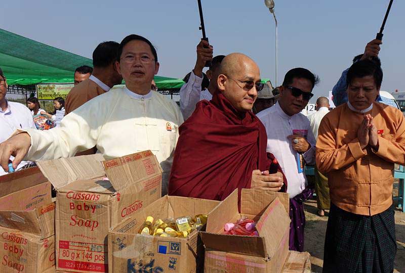 ဗိုလ္ခ်ဳပ္ေမြးေန႔တြင္ ေရႊပါရမီက်န္းမာေရးေဖာင္ေဒးရွင္းက ပဲႏို႔အဟာရတိုက္ေကၽြး