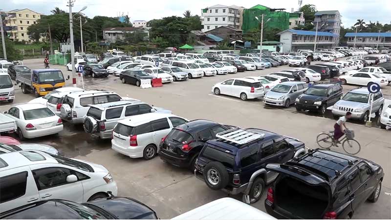 ကားတင္သြင္းသည့္ မူဝါဒအသစ္ေၾကာင့္ ကားေဈးကြက္ အေရာင္းအဝယ္ေအးေန