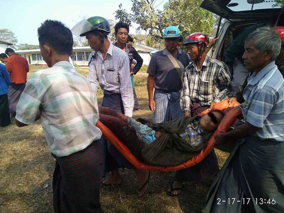 မိုးေကာင္းတြင္ အိမ္မိုးရန္ သက္ကယ္ခုတ္သြားရာမွ အမ်ဳိးသမီး ၁ ဥိီး မိုင္းထိေသဆံုး