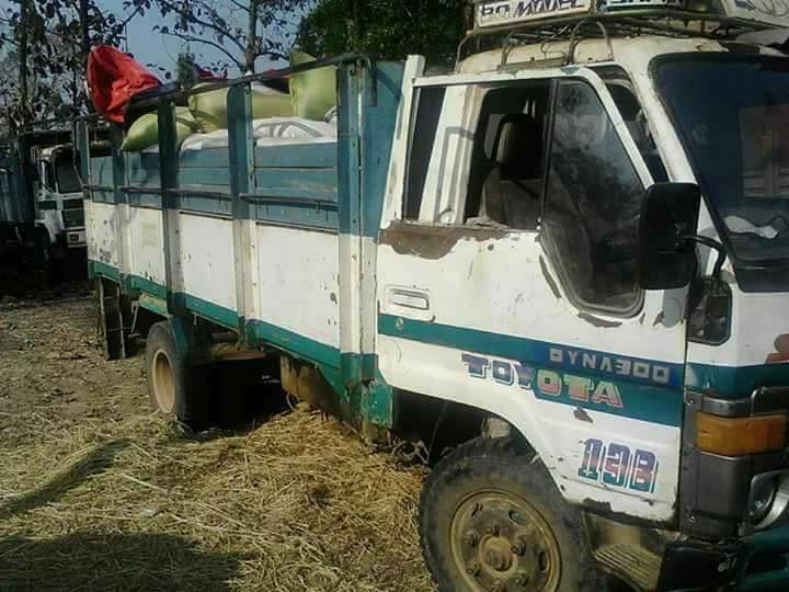 ပင္လည္ဘူးၿမိဳ႕နယ္တြင္ တရားမဝင္သယ္လာသည့္ တမလန္းသစ္မ်ား ဖမ္းမိ