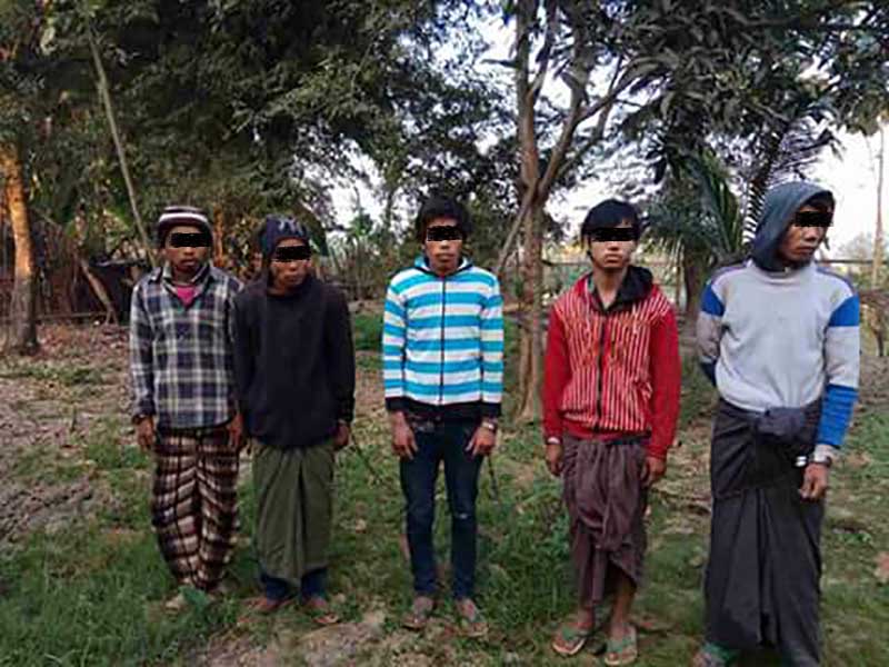 တ႐ုတ္ႏိုင္ငံသို႔ တရားမဝင္ပို႔ေဆာင္မည့္ ကၽြဲမ်ား ကသာၿမိဳ႕တြင္ ဖမ္းမိ