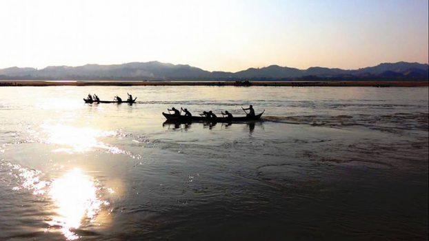 ဧရာ၀တီျမစ္ေရ ထူးျခားတက္ေနသျဖင့္ ျမစ္ကမ္းနားေနသူမ်ားကို သတိေပး