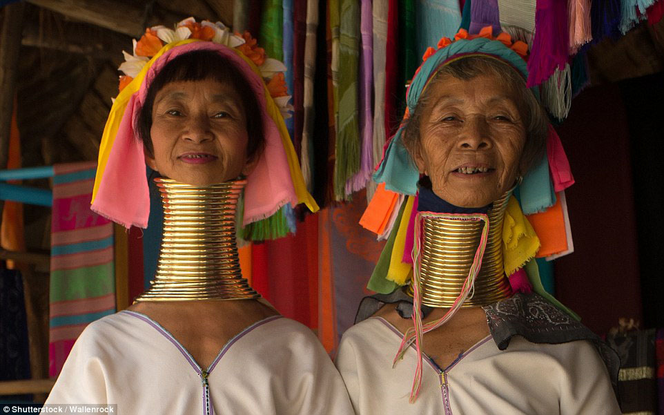 ကမၻာ့ထူးျခားဆန္းၾကယ္ ခႏၶာကိုယ္ျပဳျပင္ဆင္ယင္မႈ ဓာတ္ပံုမ်ားတြင္ ကယန္းအမ်ိဳးသမီးဓာတ္ပံုမ်ား ပါဝင္ (ဓာတ္ပံု)