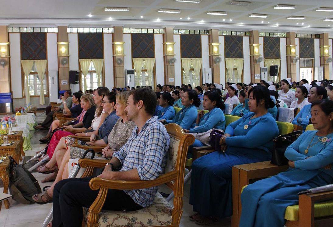 အျပည္ျပည္ဆိုင္ရာအမ်ိဳးသမီးမ်ားေန႔ စစ္ေတြတြင္ က်င္းပျပဳလုပ္