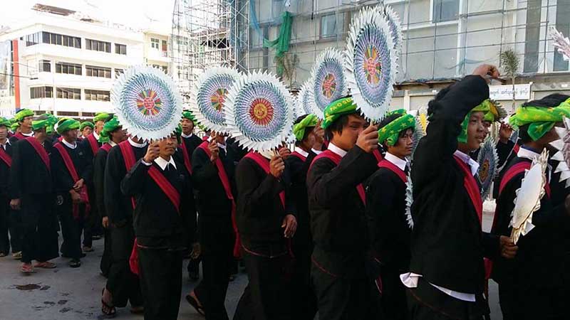 ေတာင္ႀကီးၿမိဳ႕မွာက်င္းပတဲ့ တေပါင္းလျပည့္ ပအိုဝ္းအမ်ိဳးသားေန႔ပြဲေတာ္ (ဓာတ္ပုံ)