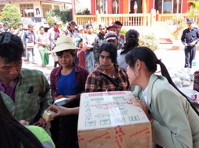 ေလာက္ကိုင္ စစ္ေဘးေရွာင္မ်ား လား႐ိႈးၿမိဳ႕ကိုဆက္လက္ေရာက္ရွိလာ