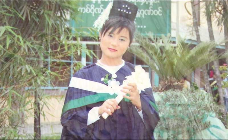 ​ေလာက္​ကိုင္​တြင္ပစ္သတ္ခံခဲ့ရသည့္ လီဆူ​ေက်ာင္​းဆရာမ မိသားစု၏ေျပာျပခ်က္