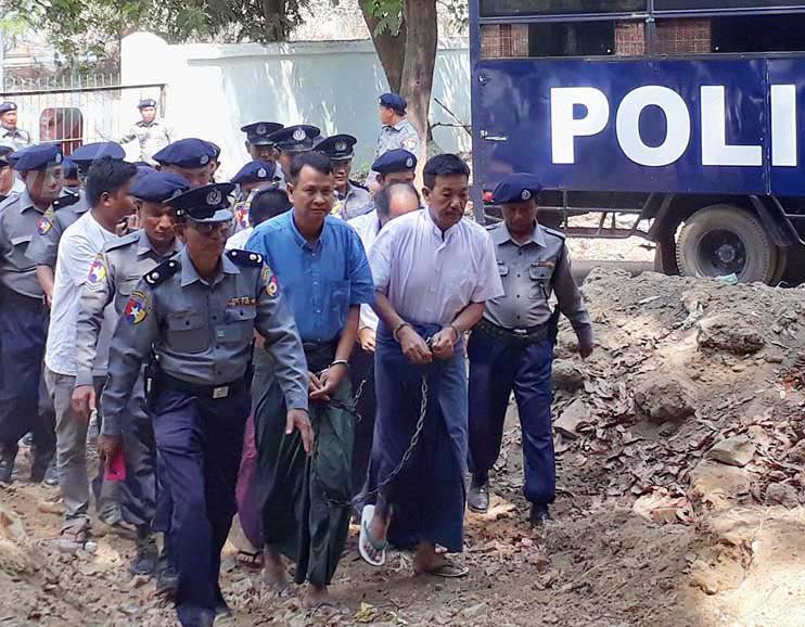 ဦးကိုနီ လုပ္ႀကံသတ္ျဖတ္ခံရမႈ တရားခံမ်ားကို ႐ုံးထုတ္စစ္ေဆး (ဓာတ္ပံု)