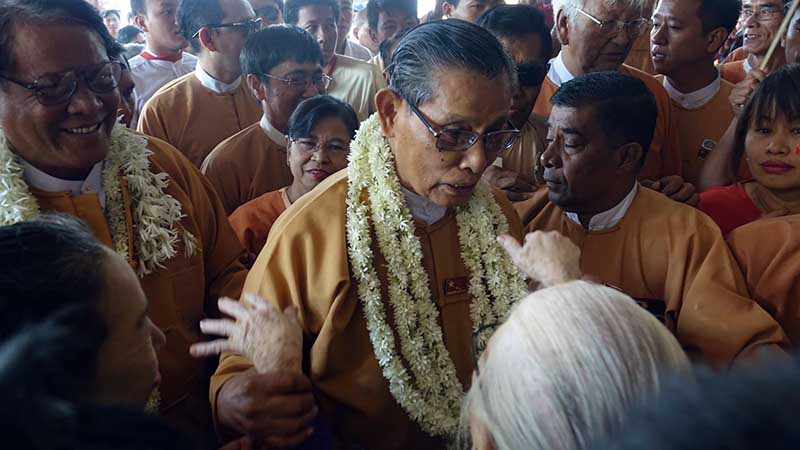 အန္အယ္လ္ဒီ နာယက ဦးတင္ဦးႏွင့္ စစ္ကုိင္းတုိင္းက ပါတီ၀င္မ်ား ေတြ႔ဆုံ