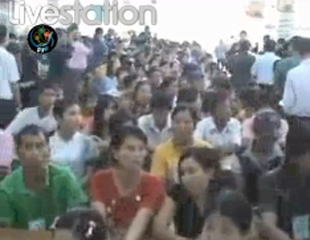 ထိုင္းမွာ ယာယီနိုင္ငံကူးလက္မွတ္ ကိုင္ေဆာင္သူ ျမန္မာအလုပ္သမား​တခ်ဳိ့ က်န္းမာေရးအာမခံ မရ