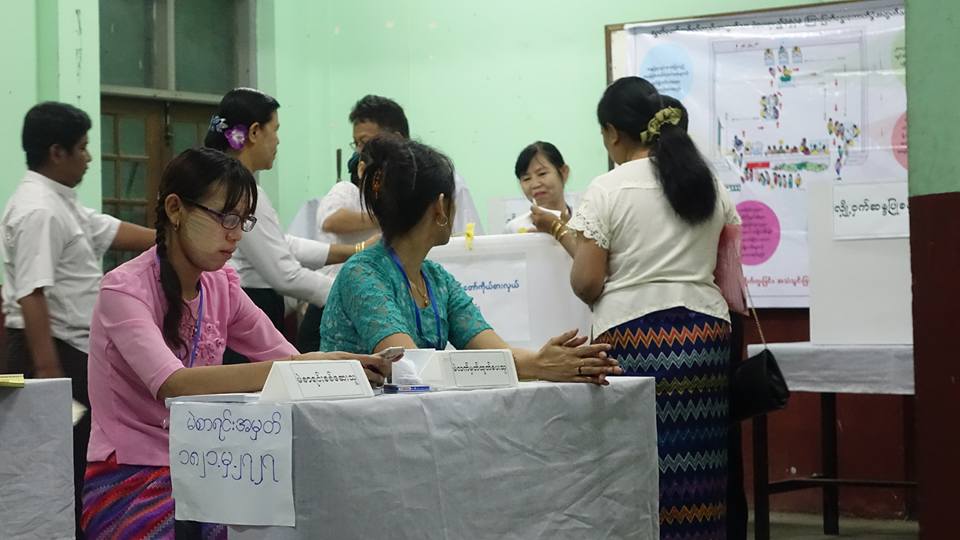လႈိင္ၿမိဳ႕နယ္ ၾကားျဖတ္ေရြးေကာက္ပြဲ မဲေပးသူ နည္းပါး