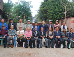 အစိုး​ရနွင့္​ေတြ့​ဆံုခဲ့​သည့္​ ​ေကအန္ယူအဖြဲ့​ ႐ွင္း​လင္း​ပြဲလုပ္