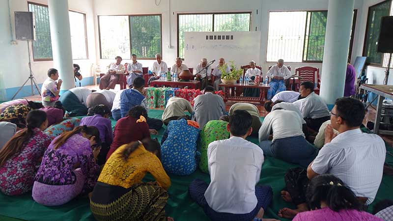 ၿမိဳ႕မအေပ်ာ္တမ္းတူရိယာအသင္း သက္ႀကီးပူေဇာ္ပြဲ က်င္းပ (ဓာတ္ပံု)